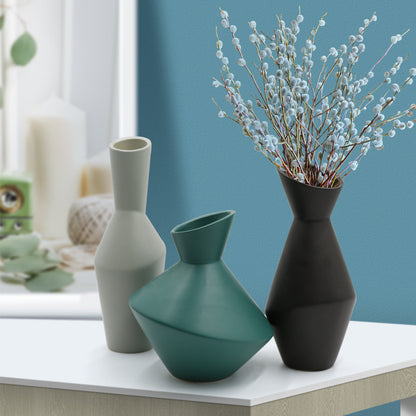 Ceramic De Shape vase