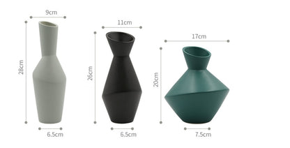 Ceramic De Shape vase